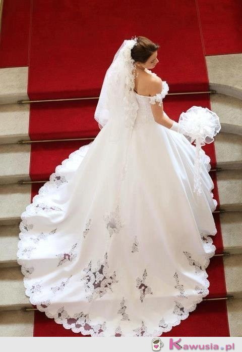 Prześliczna suknia ślubna