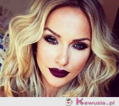Bordo make up