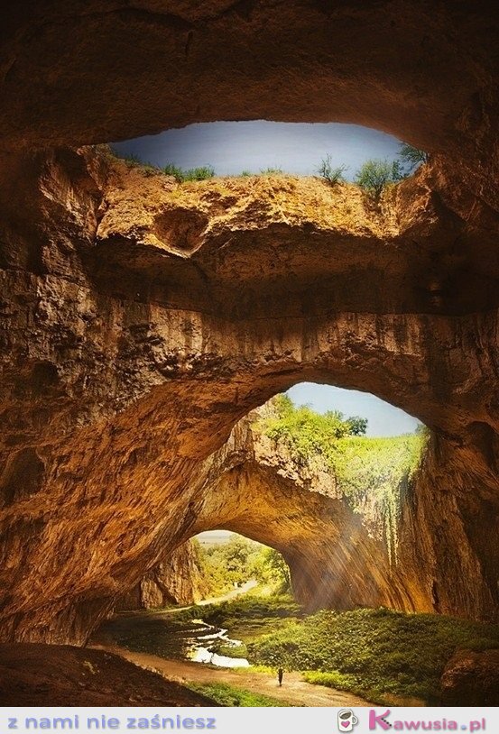 Devetashka Cave, Bułgaria