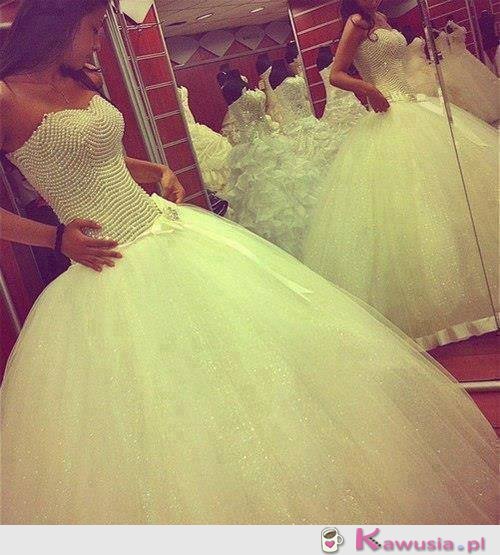 Boska suknia ślubna