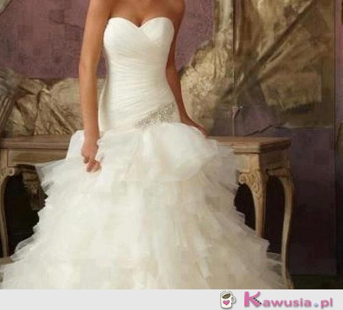 Piękna suknia ślubna