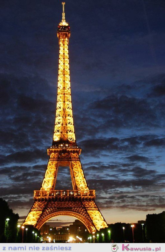 Paryż nocą <3
