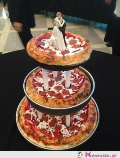 Piętrowa torto-pizza