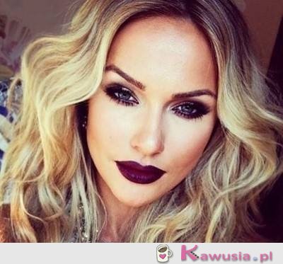 Bordo make up