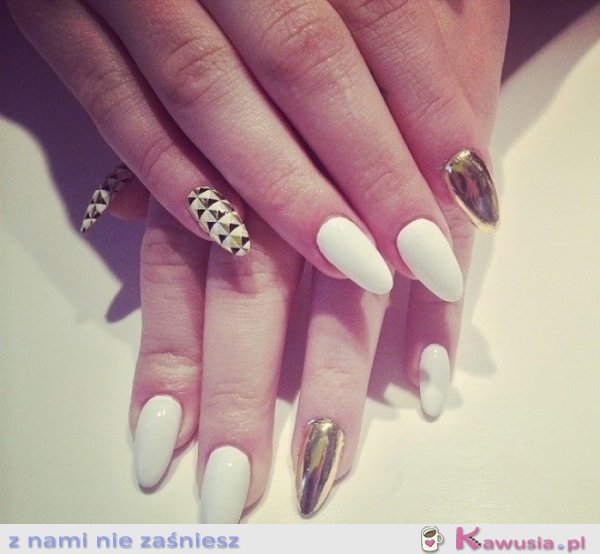 Migdałki ze złotym akcentem