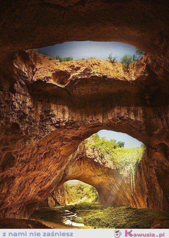 Devetashka Cave, Bułgaria