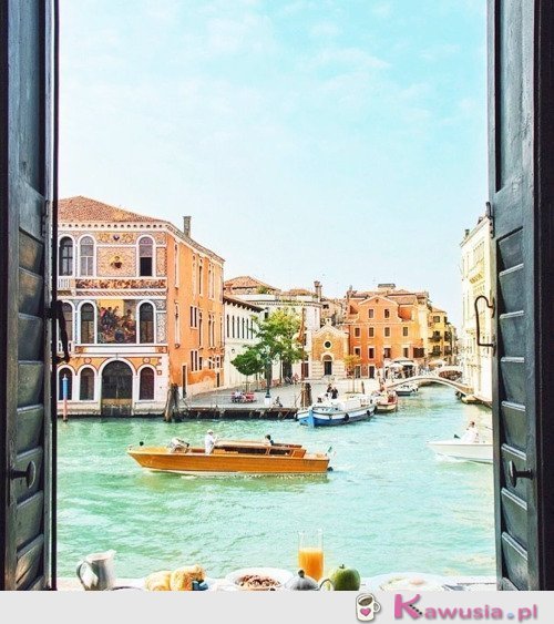 Śniadanie w Wenecji