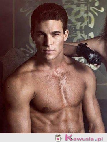 Mario Casas