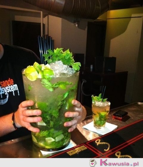 Kochanie, idę z koleżankami na jednego drinka