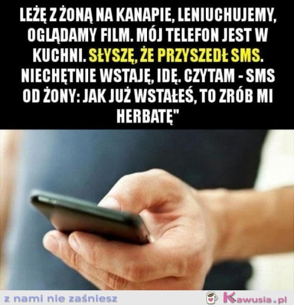 Leżę z żoną na kanapie