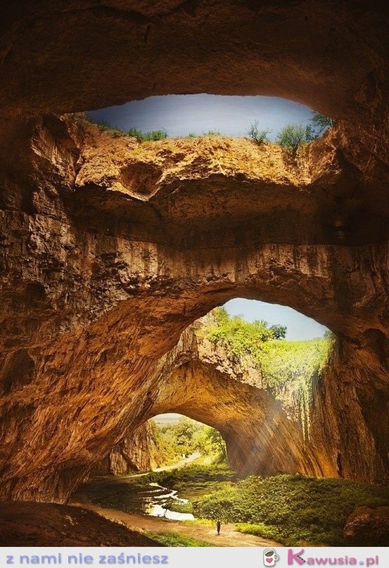 Devetashka Cave, Bułgaria