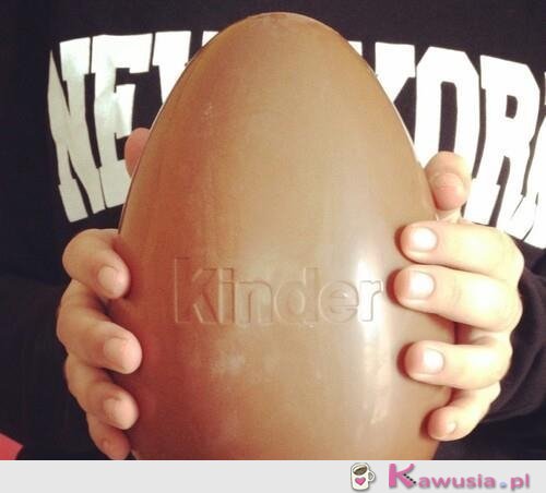 Duuuże jajko niespodzianka
