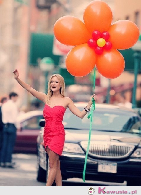 Super kwiat z balonów