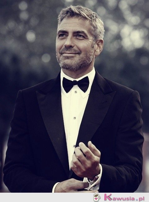 George Clooney mimo wieku bardzo seksowny