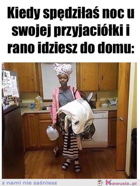 NOC U PRZYJACIÓŁKI