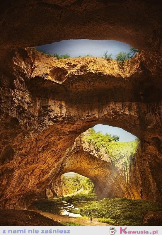 Devetashka Cave, Bułgaria