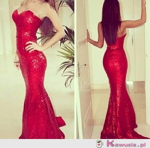 Say yes to the red dress