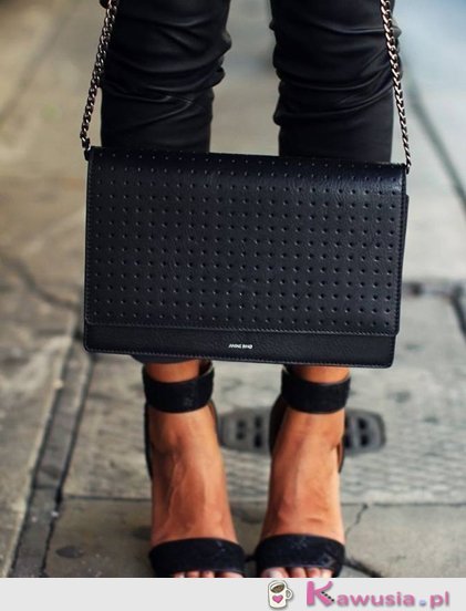Black set
