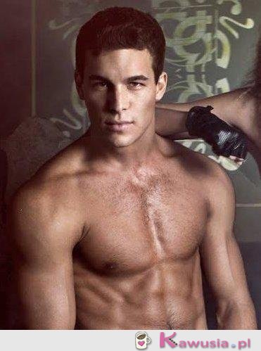 Mario Casas