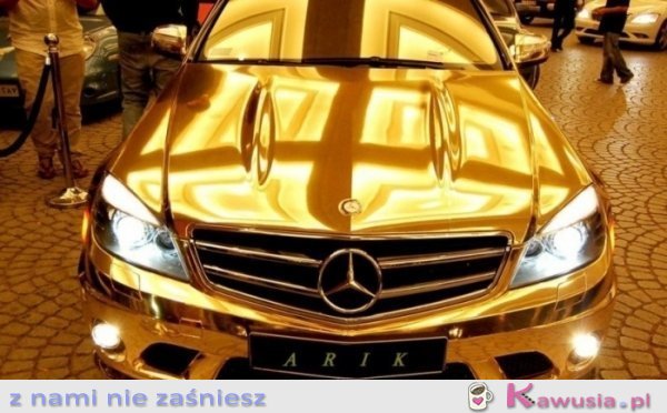 Złoty Mercedes