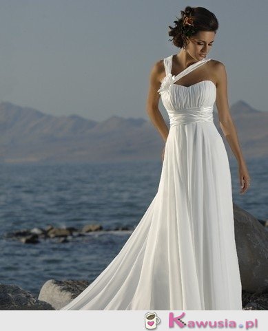 śliczna prosta suknia ślubna