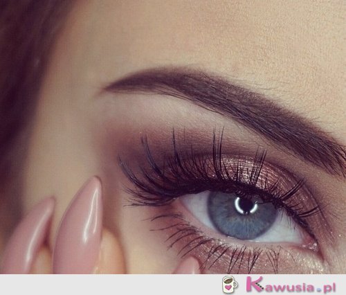 Autumn makeup