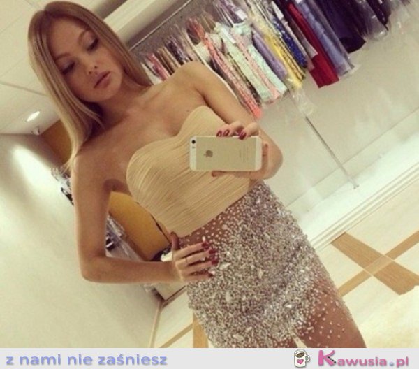 Bodycon zdobiona kryształkami