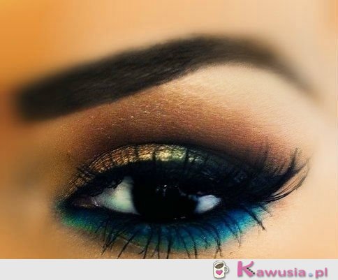 Cudownie pomalowane oko