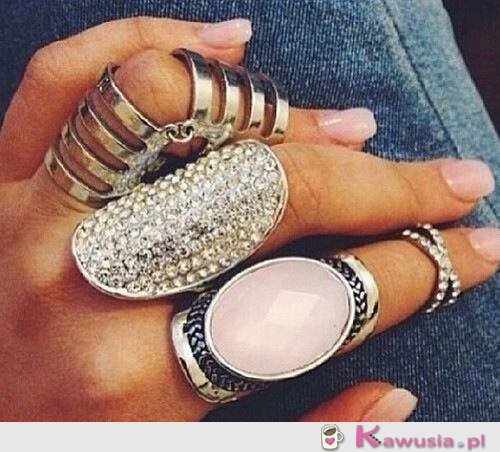 Biżuterii nigdy za wiele