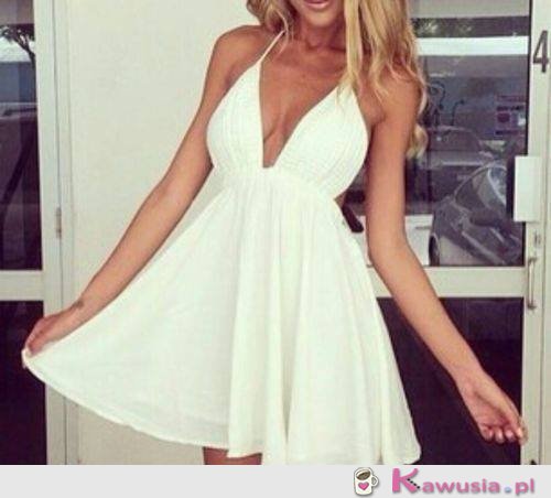 Sexi biała sukienka