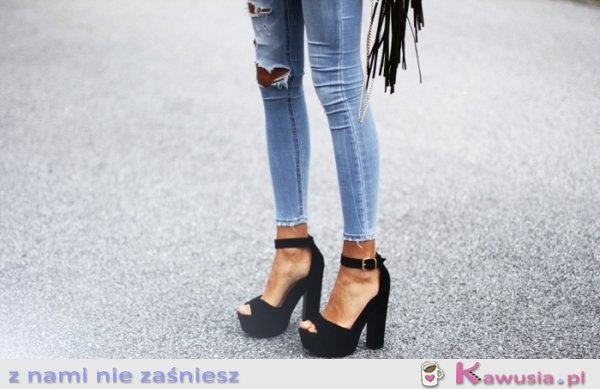 Heeled sandals