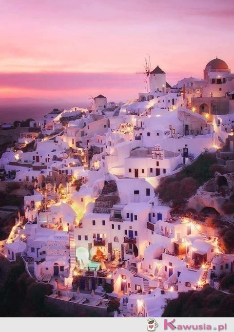 Wiecz&oacute;r w Santorini
