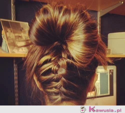 śliczna fryzurka