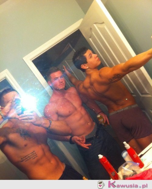 Taka tam focia w lustrze