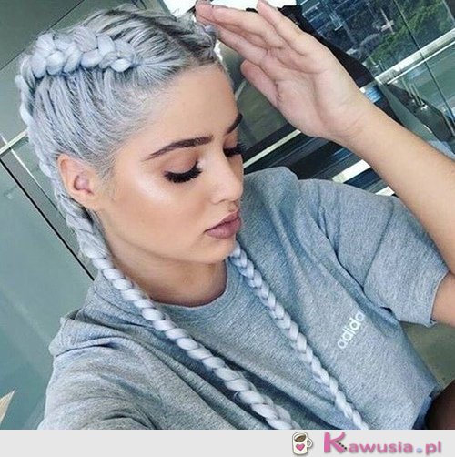 Co myślicie o tym kolorze włosów?