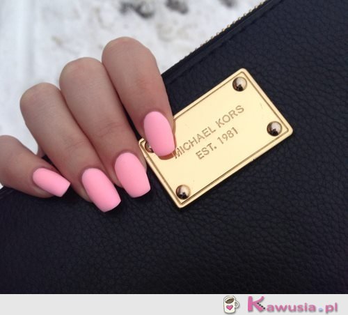 śliczne paznokcie