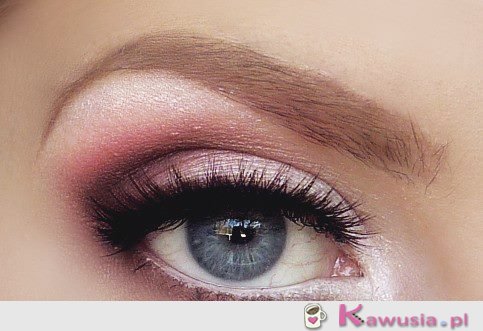 R&oacute;żowy make up