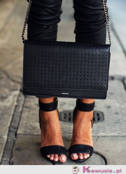 Black set