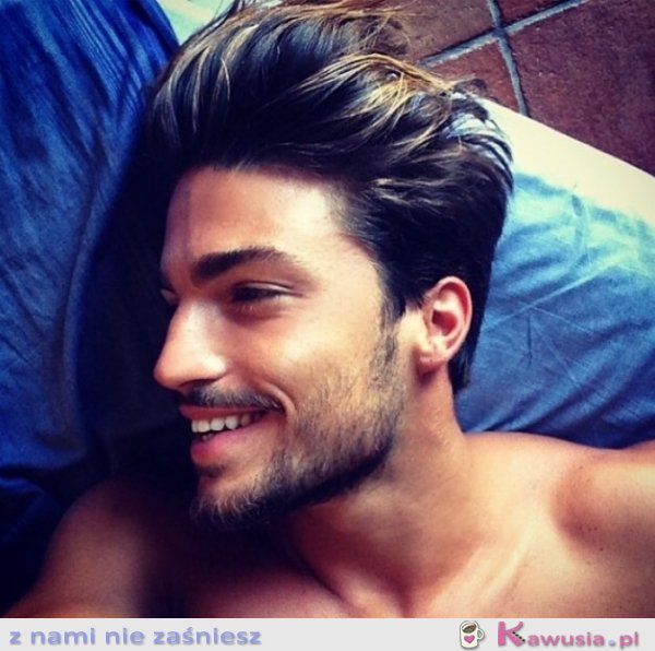 Przystojniak Mariano Di Vaio