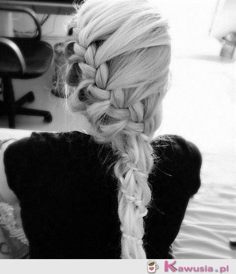 śliczna fryzura